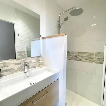 F5 à Avec Jardin&parking - Fr-1-309-296 *
