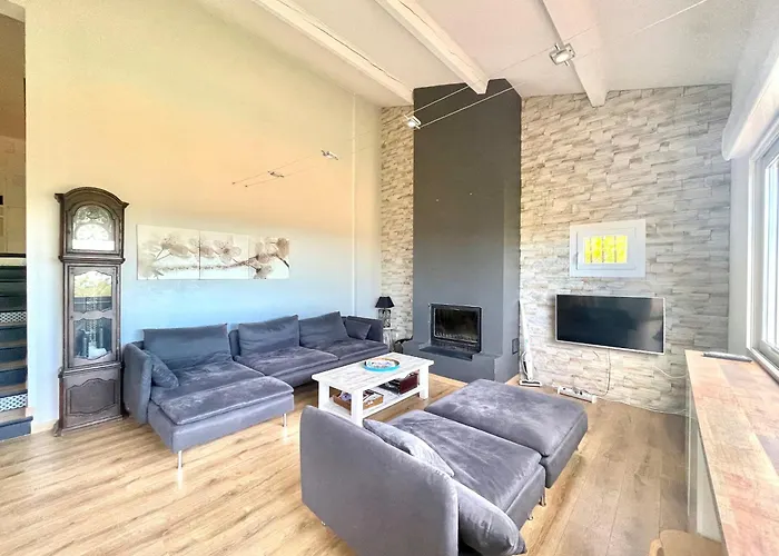 F5 A Avec Jardin, Climatisation Et Parking - Fr-1-309-296 Villa *